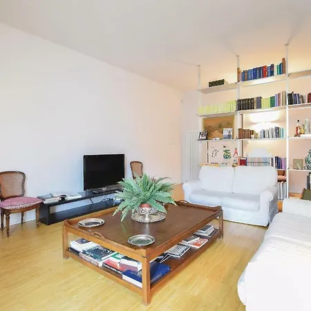 Three-bedroom In Daire